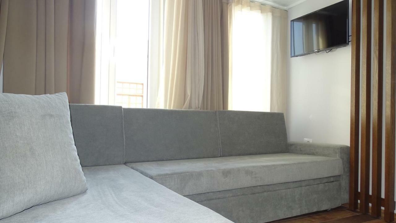 Bistrica Hotel Саранда Екстер'єр фото